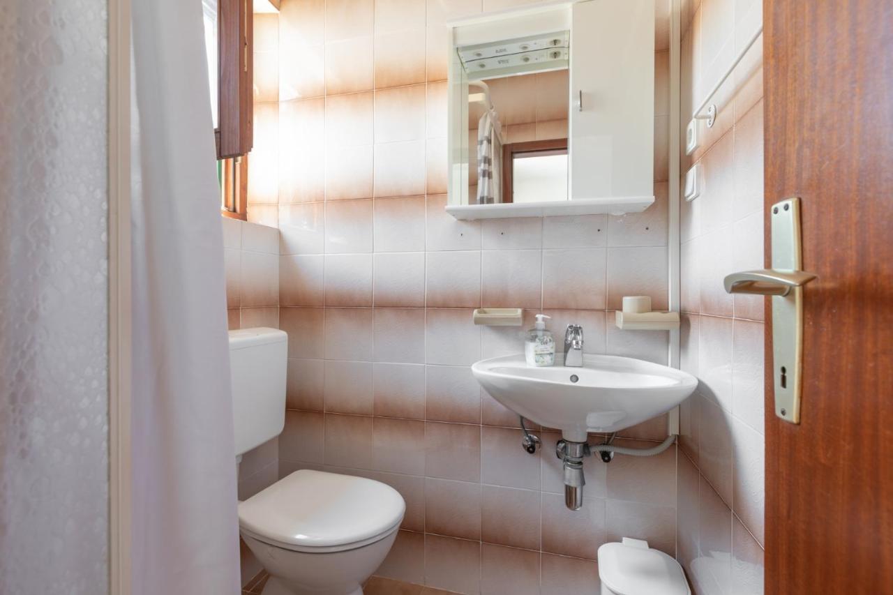 Apartma Nevena